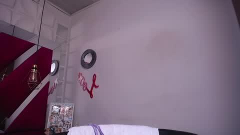 Penelope online show from March 27, 8:26 am