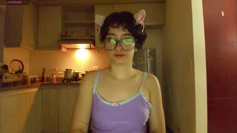 Lunna online show from February 4, 3:09 am