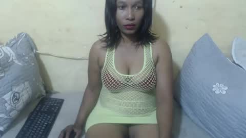 phoenixcandy online show from June 16, 10:22 pm