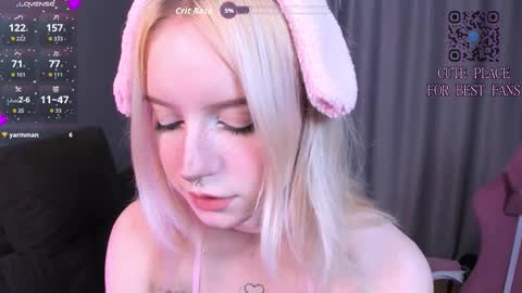 piginnya online show from March 24, 3:06 pm