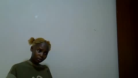 Browny online show from February 19, 7:46 pm