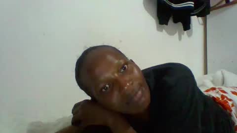 prettie_petitee online show from February 22, 3:57 pm