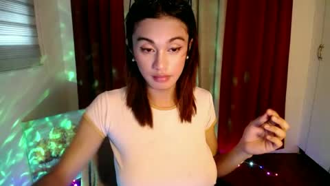 christina online show from July 6, 7:13 am