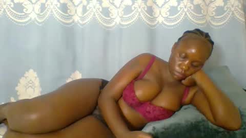 SHANIA online show from February 3, 2:53 am