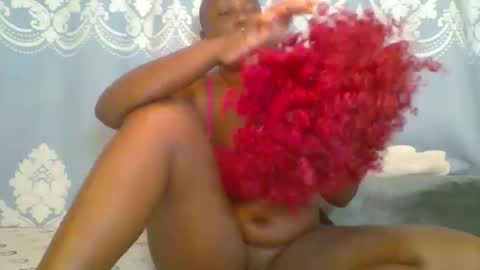 SHANIA online show from April 9, 7:36 am