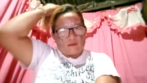 prettyrose01 online show from July 19, 1:35 pm