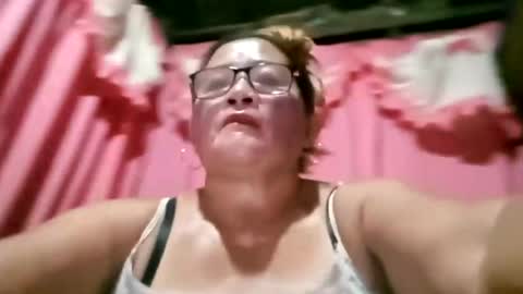 prettyrose01 online show from June 29, 12:38 pm