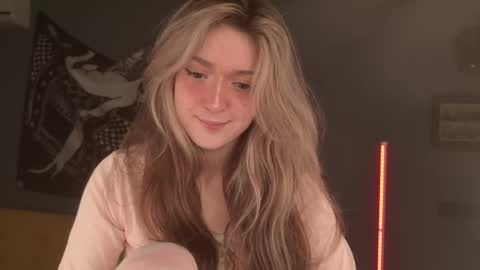 Bella online show from April 19, 9:53 am