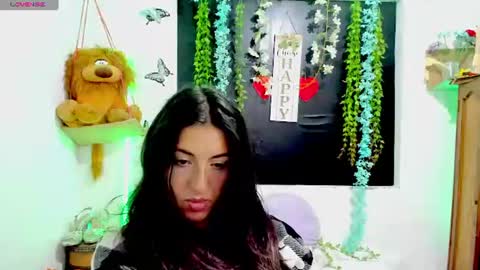 queen_natttyy online show from July 8, 3:42 am
