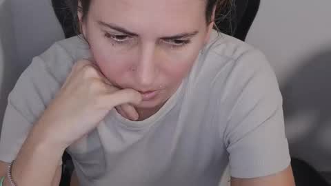 quickgirl_38 online show from February 28, 5:56 pm