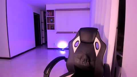 Jennyindependent model . online show from March 5, 1:45 am