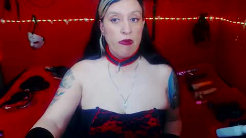 Sonia online show from April 6, 2:55 am