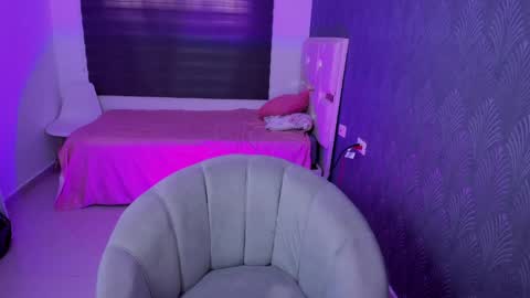 Rave online show from April 1, 3:31 pm