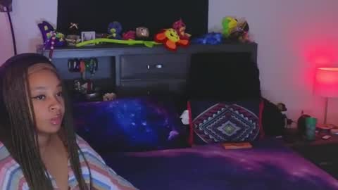 realgoddessdream online show from March 14, 8:26 am