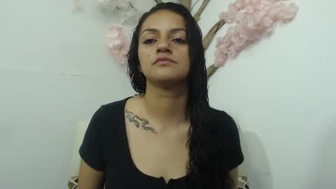 renata_voss online show from August 5, 1:28 pm