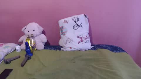 Rochelle online show from March 9, 8:01 pm