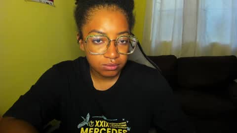 Is A Belle online show from April 24, 12:30 pm