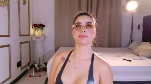 rosedelic online show from April 11, 7:45 am