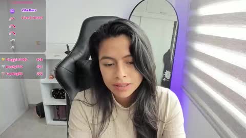 Nat online show from October 25, 6:48 pm