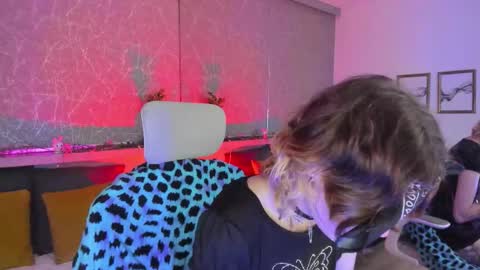 rossiie_hunt_ online show from March 11, 2:31 pm