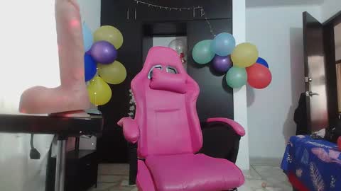 rous_kinky online show from March 11, 2:20 pm