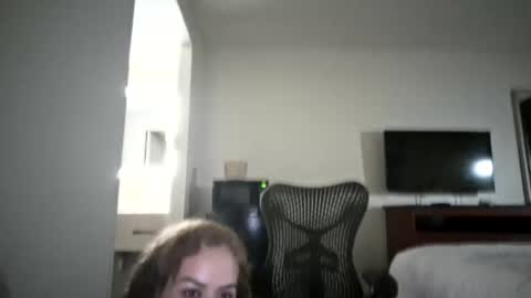 sabrosa6915 online show from April 18, 8:39 am