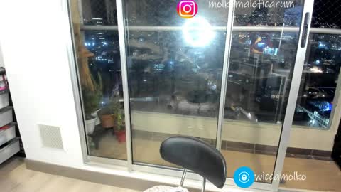 Salem Winchester online show from March 31, 2:33 am