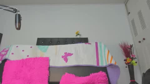 martina online show from April 9, 2:58 am