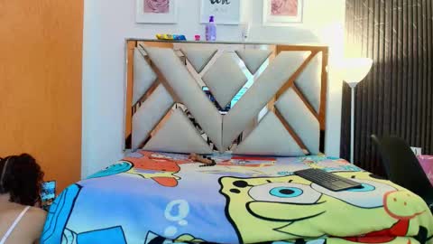 salomewilson online show from February 26, 7:57 pm