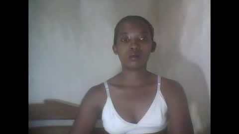 sandrine718 online show from April 22, 8:44 am