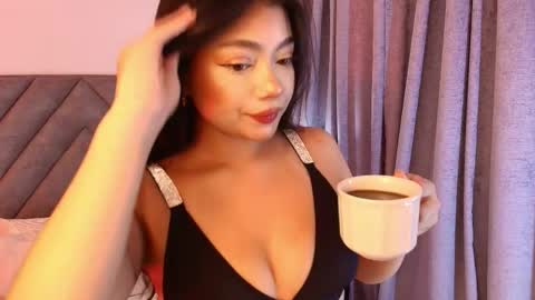 sara_owens7 online show from April 11, 1:55 am