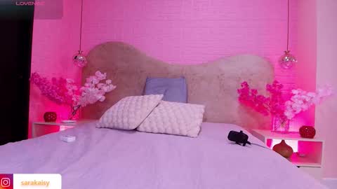 Sara  online show from March 23, 12:00 pm