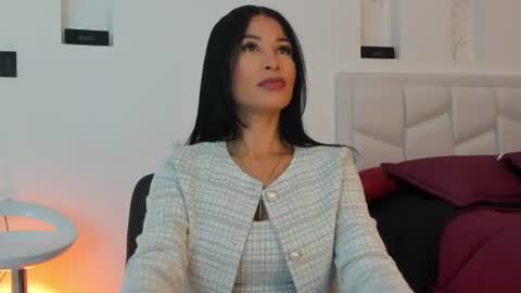 saralife69 online show from July 3, 10:54 am