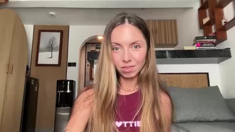 Nana online show from March 29, 6:23 am