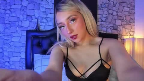 Scarlat Diamond  online show from December 20, 8:51 am