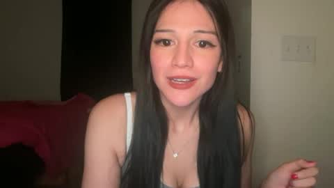 scarlet skyee online show from July 4, 3:35 am