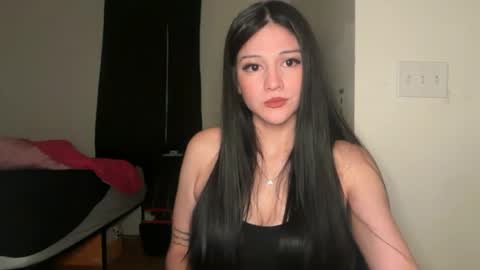scarlet skyee online show from July 8, 3:42 am