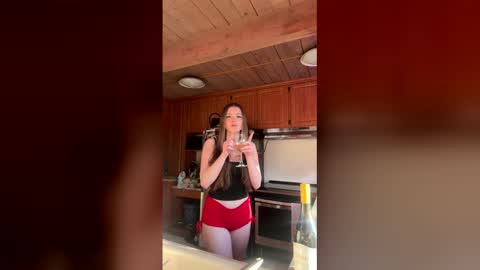 scarlettvoss1 online show from March 26, 1:41 am