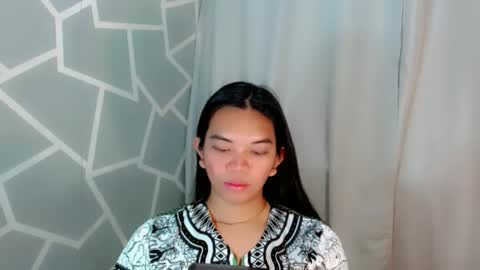 Selena online show from April 4, 12:09 am