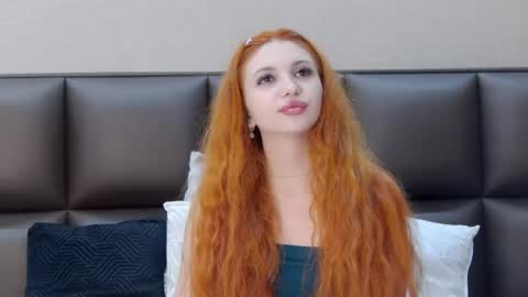 SelenaHanson online show from July 2, 12:44 pm