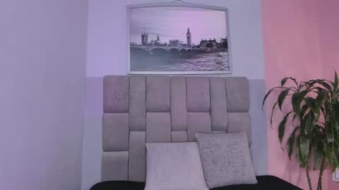 Selene online show from February 5, 2:14 am