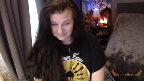 Tara online show from April 21, 1:07 pm