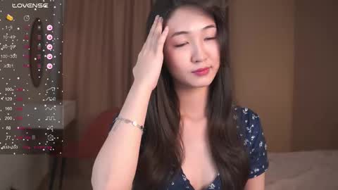 Sana online show from March 5, 3:08 pm