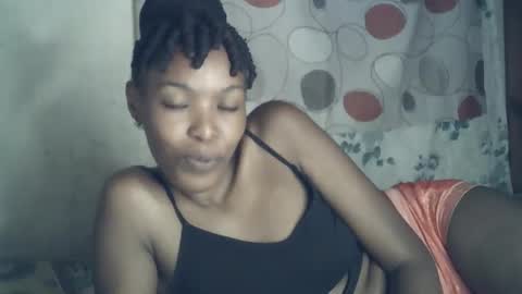 sexxy_curvy23 online show from March 5, 5:03 am