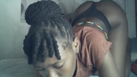 sexxy_curvy23 online show from March 10, 3:54 am