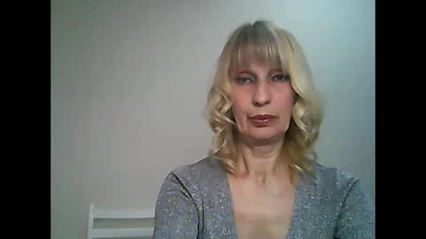 sexybabyforyou online show from April 6, 7:04 pm