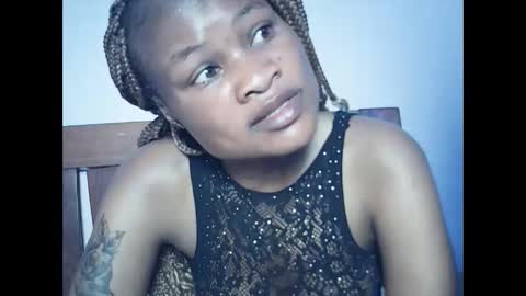 queenivy online show from February 6, 6:00 pm