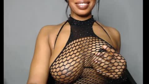 ESTHER online show from May 28, 4:16 pm