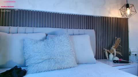 SHANON online show from April 14, 7:25 pm