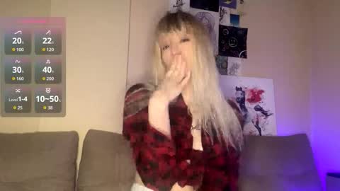 Emma online show from February 19, 9:24 pm